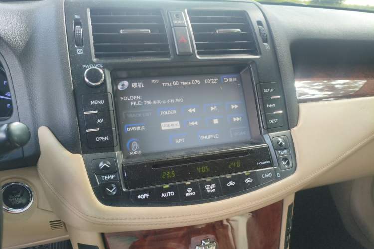 Used Toyota Crown 2012 2.5L Royal Leather Edition Audio And AC Panel