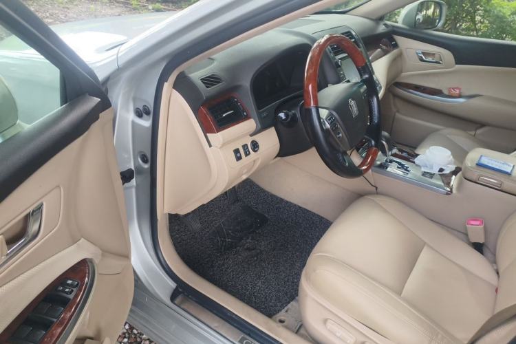 Used Toyota Crown 2012 2.5L Royal Leather Edition Driver Seat