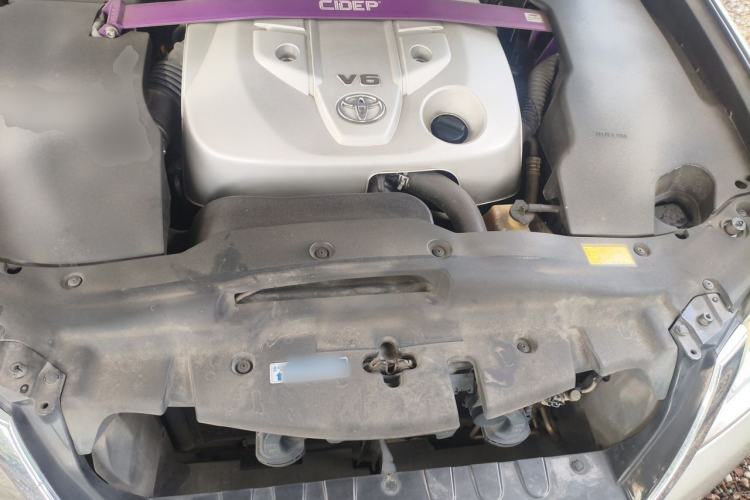 Used Toyota Crown 2012 2.5L Royal Leather Edition Engine Bay