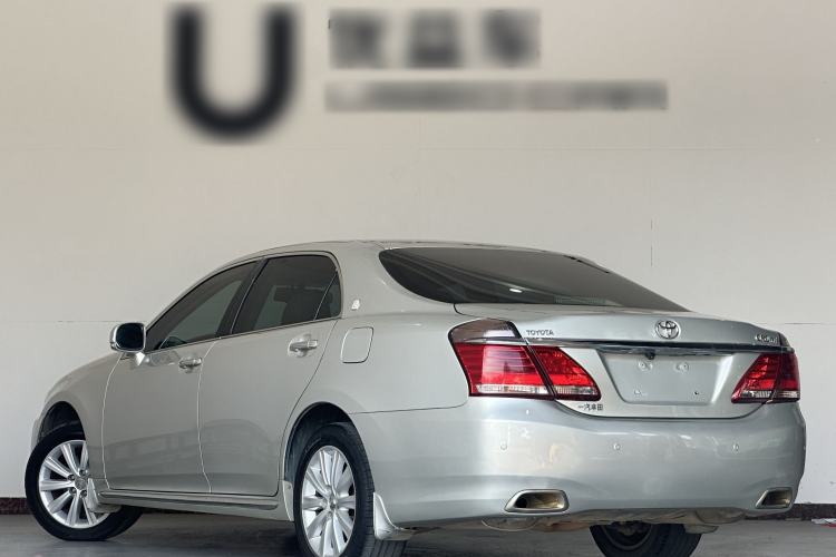 Used Toyota Crown 2012 2.5L Royal Leather Edition Exterior 4