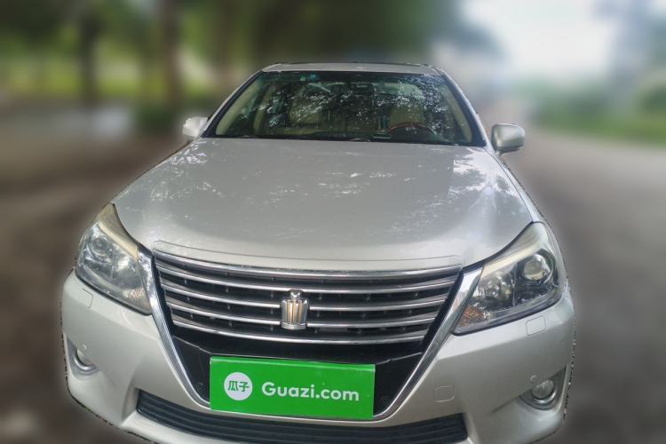 Used Toyota Crown 2012 2.5L Royal Leather Edition Front