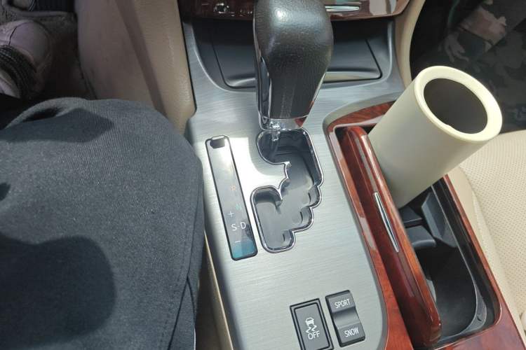 Used Toyota Crown 2012 2.5L Royal Leather Edition Gear Lever