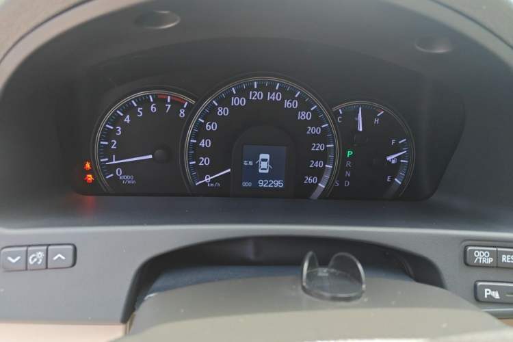 Used Toyota Crown 2012 2.5L Royal Leather Edition Instrument Cluster