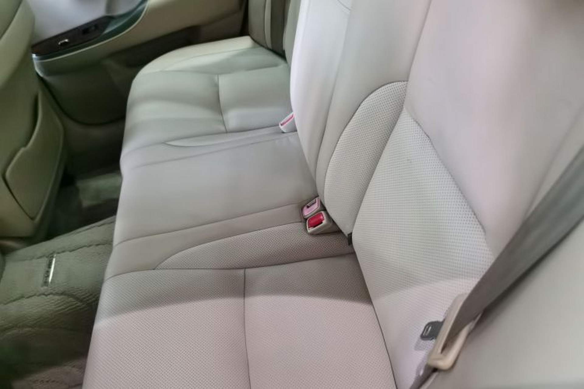 Used Toyota Crown 2012 2.5L Royal Leather Edition Left Rear Seat