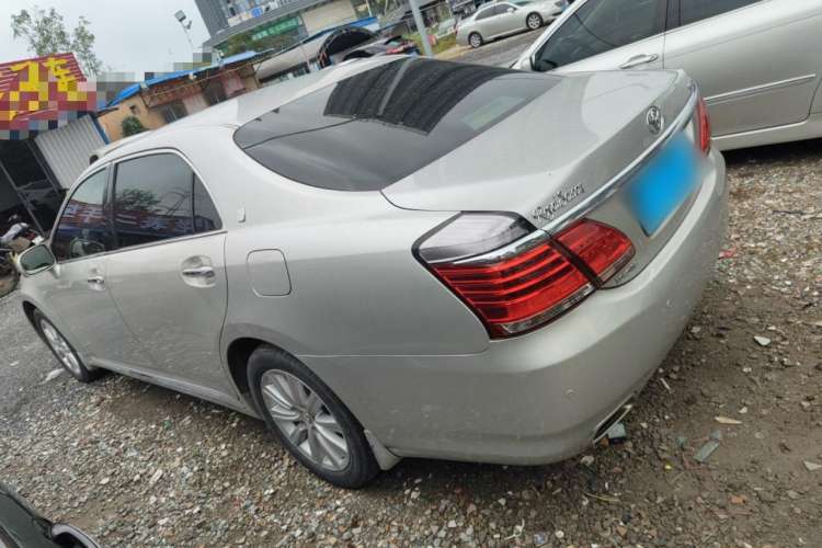 Used Toyota Crown 2012 2.5L Royal Leather Edition Left Side