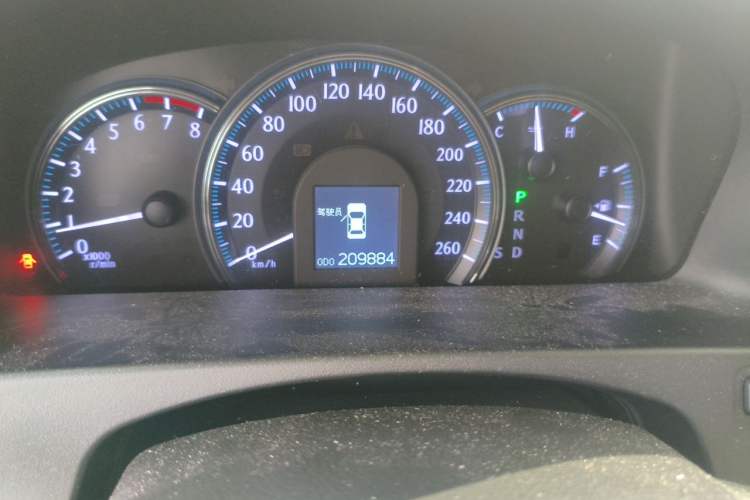 Used Toyota Crown 2012 2.5L Royal Leather Edition Odometer Close Up