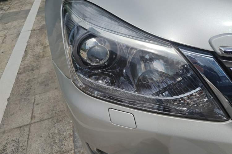 Used Toyota Crown 2012 2.5L Royal Leather Edition Right Front Headlight