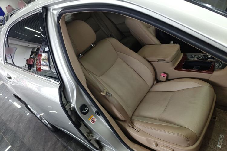Used Toyota Crown 2012 2.5L Royal Leather Edition Right Front Seat