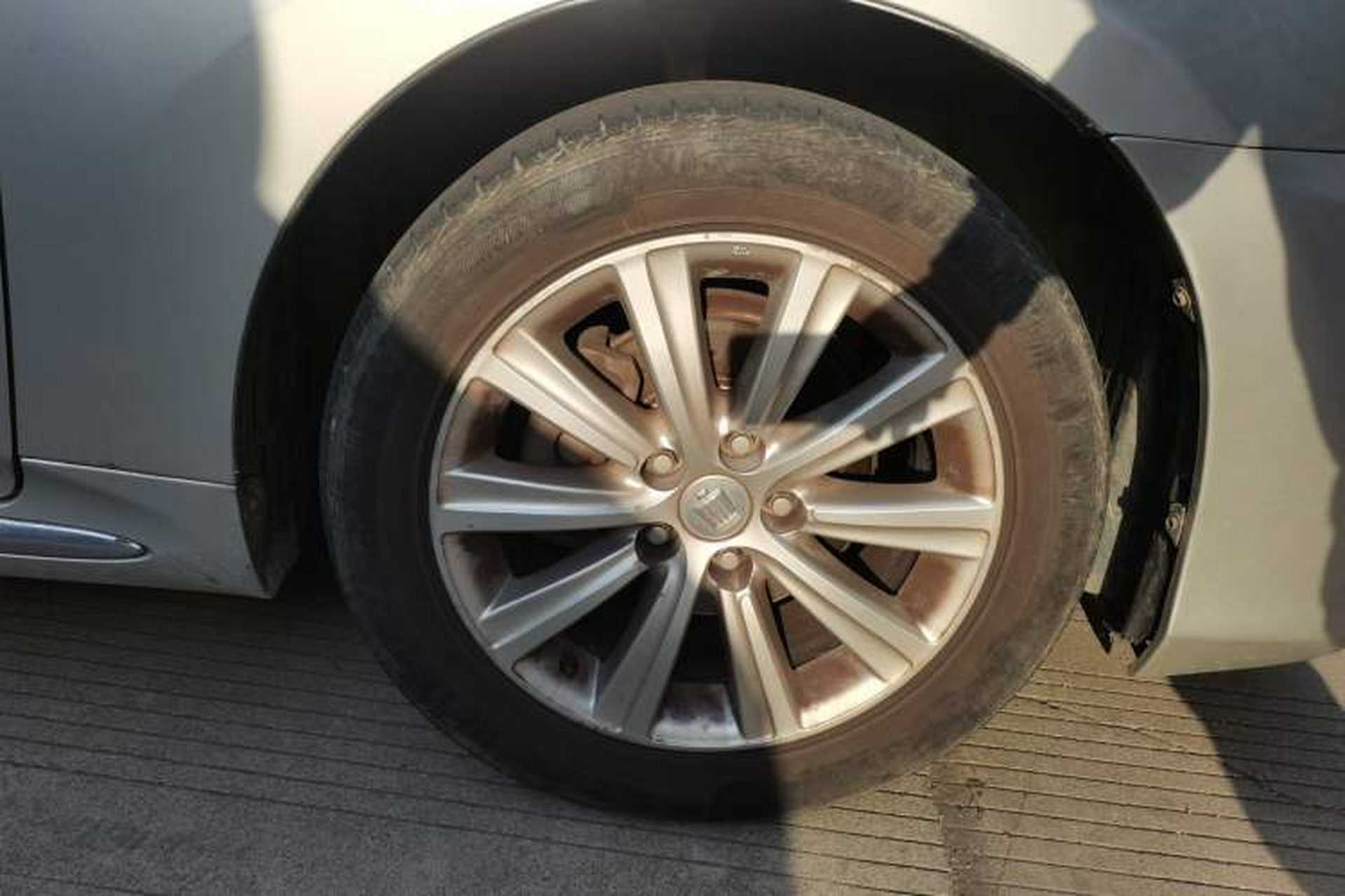 Used Toyota Crown 2012 2.5L Royal Leather Edition Right Front Wheel Hub