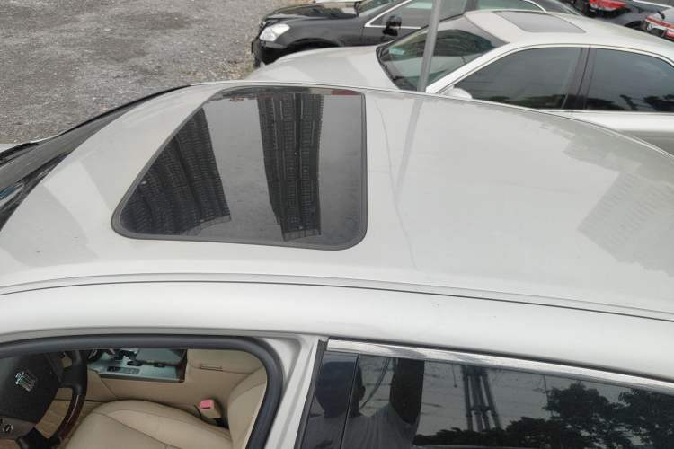 Used Toyota Crown 2012 2.5L Royal Leather Edition Roof
