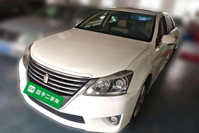 Toyota Crown 2012 2.5L Royal Leather Edition usata