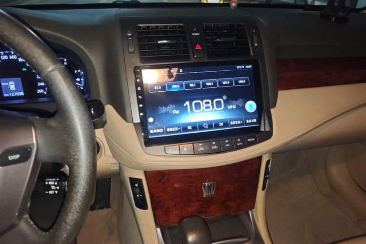 Used Toyota Crown 2012 2.5L Royal Leather Edition Audio And AC Panel