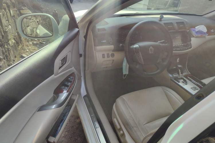 Used Toyota Crown 2012 2.5L Royal Leather Edition Driver Seat