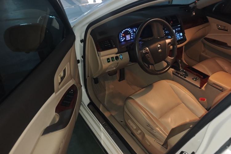 Used Toyota Crown 2012 2.5L Royal Leather Edition Driver Seat