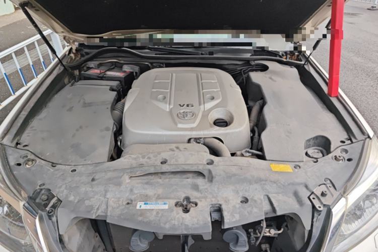 Used Toyota Crown 2012 2.5L Royal Comfort Edition Engine Bay