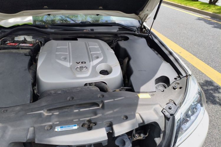 Used Toyota Crown 2012 2.5L Royal Leather Edition Engine Bay Left