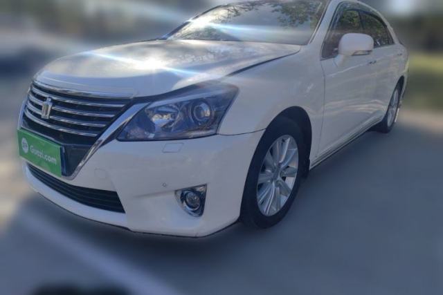 Used Toyota Crown 2012 2.5L Royal Leather Edition