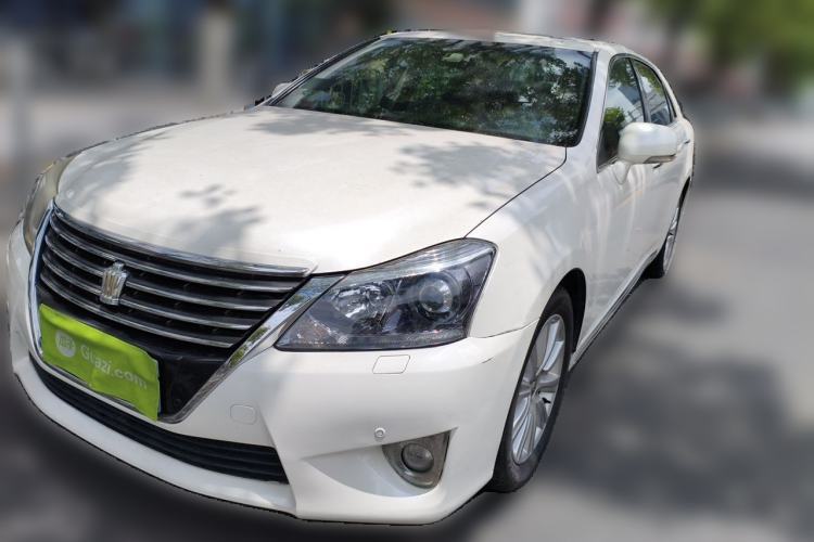 Used Toyota Crown 2012 2.5L Royal Leather Edition Guazi used car, China used car export, Used car for sale, Used cars, Cheapest cars for sale