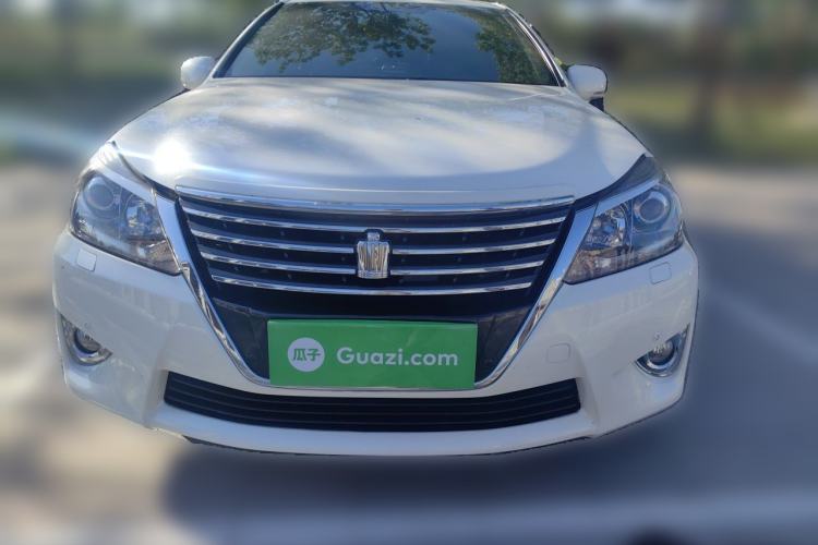 Used Toyota Crown 2012 2.5L Royal Leather Edition Front