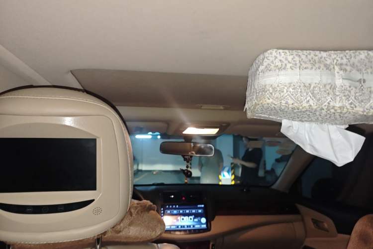 Used Toyota Crown 2012 2.5L Royal Leather Edition Headliner