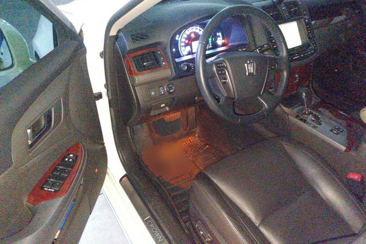 Used Toyota Crown 2012 2.5L Royal Leather Edition Interior 3