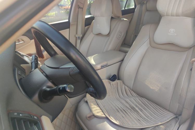 Used Toyota Crown 2012 2.5L Royal Leather Edition Left Front Seat