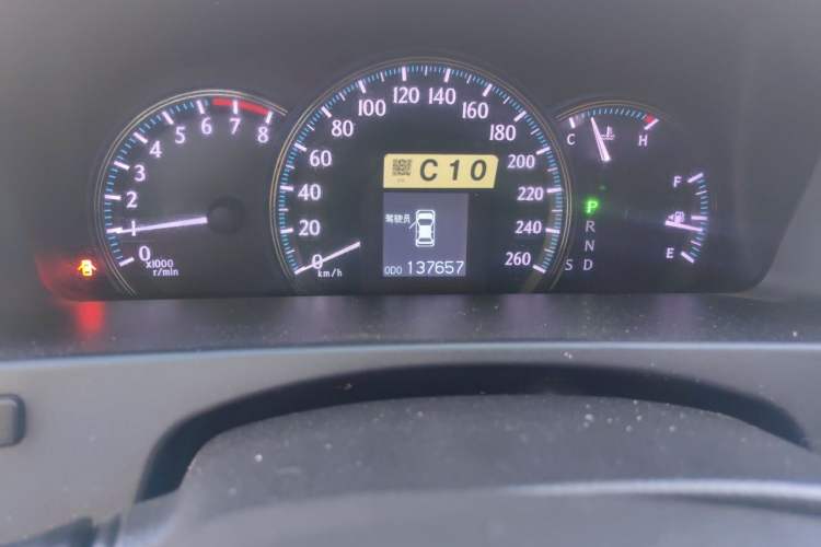 Used Toyota Crown 2012 2.5L Royal Leather Edition Odometer Close Up