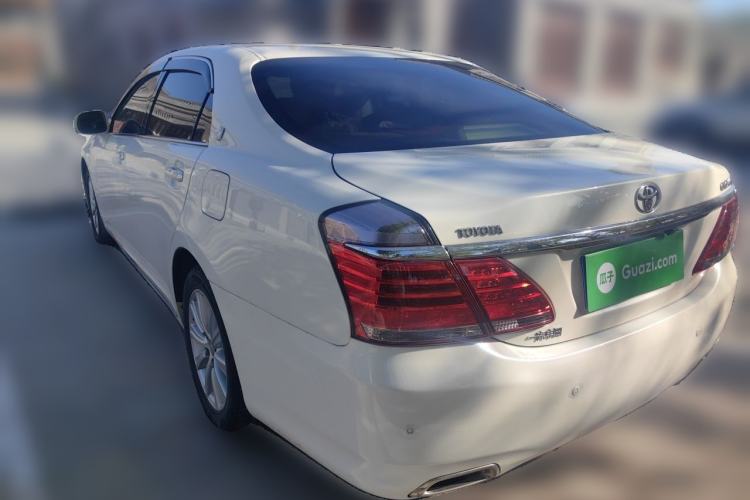 Used Toyota Crown 2012 2.5L Royal Leather Edition Rear Left 45 Deg