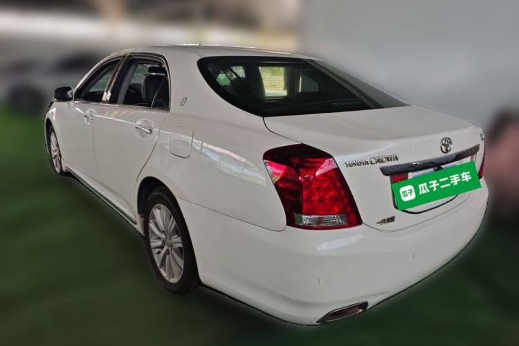 Used Toyota Crown 2012 2.5L Royal Rear Left 45 Deg