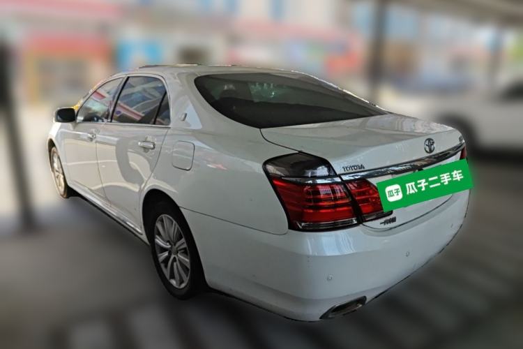 Used Toyota Crown 2012 2.5L Royal Leather Edition Rear Left 45 Deg