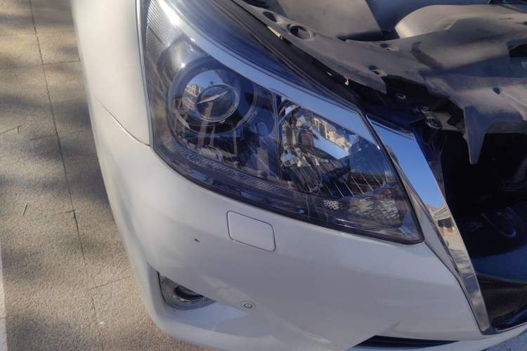 Used Toyota Crown 2012 2.5L Royal Leather Edition Right Front Headlight
