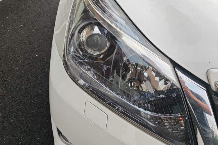 Used Toyota Crown 2012 2.5L Royal Comfort Edition Right Front Headlight