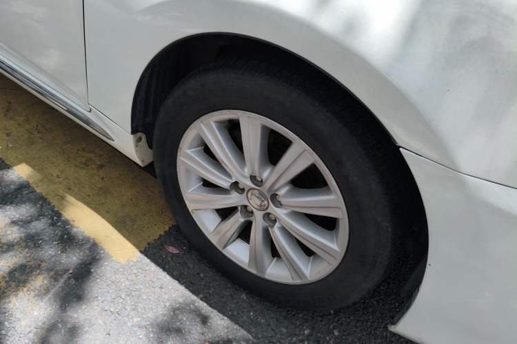 Used Toyota Crown 2012 2.5L Royal Leather Edition Right Front Wheel Hub