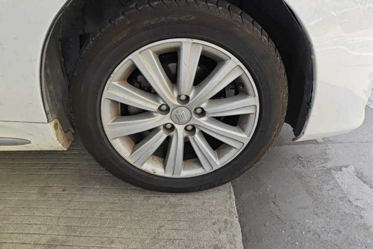 Used Toyota Crown 2012 2.5L Royal Leather Edition Right Front Wheel Hub