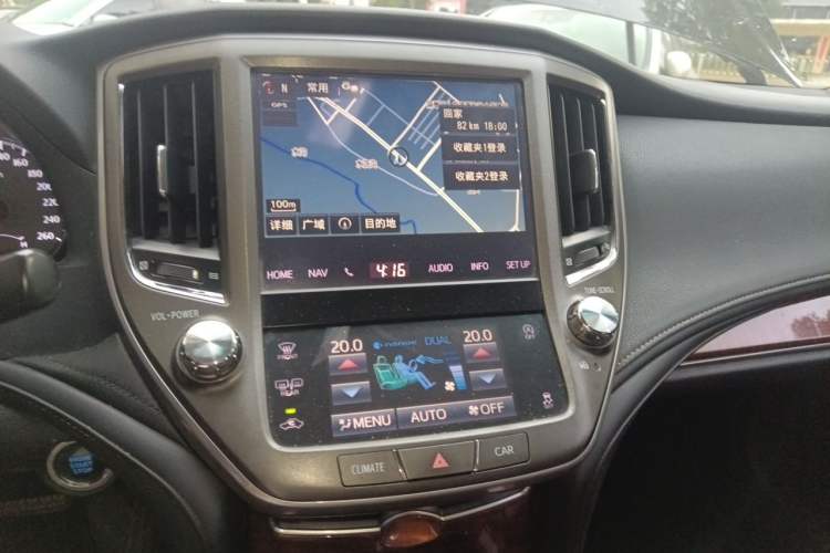 Used Toyota Crown 2015 2.0T Elite Edition Audio And AC Panel