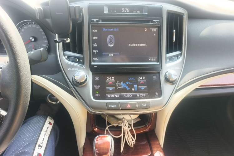 Used Toyota Crown 2015 2.0T Fashion Edition Audio And AC Panel