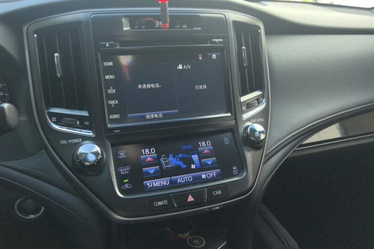 Used Toyota Crown 2015 2.0T Fashion Edition Audio And AC Panel