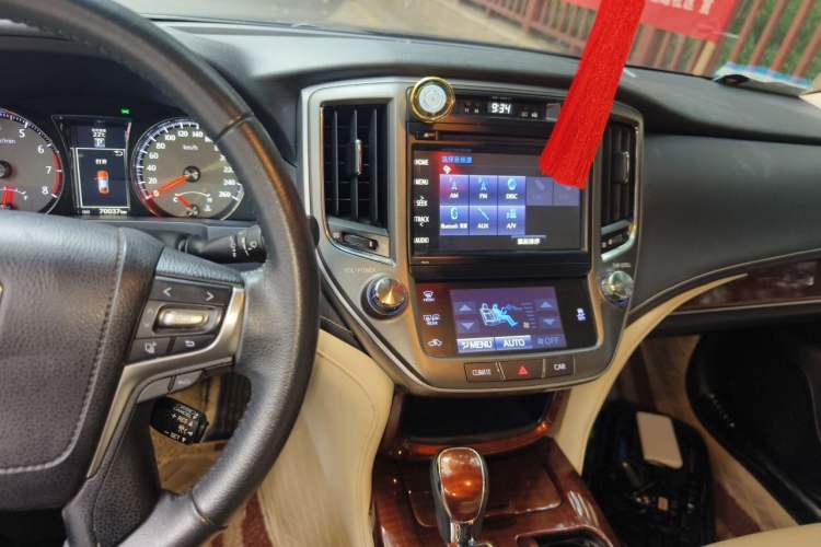 Used Toyota Crown 2015 2.5L Smart Edition Audio And AC Panel