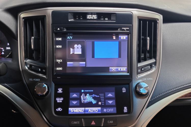 Used Toyota Crown 2015 2.0T Fashion Edition Audio And AC Panel