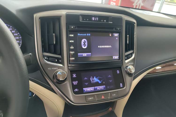 Used Toyota Crown 2015 2.0T Pioneer Edition Audio And AC Panel