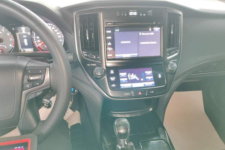 Used Toyota Crown 2015 2.5L Smart Edition Audio And AC Panel