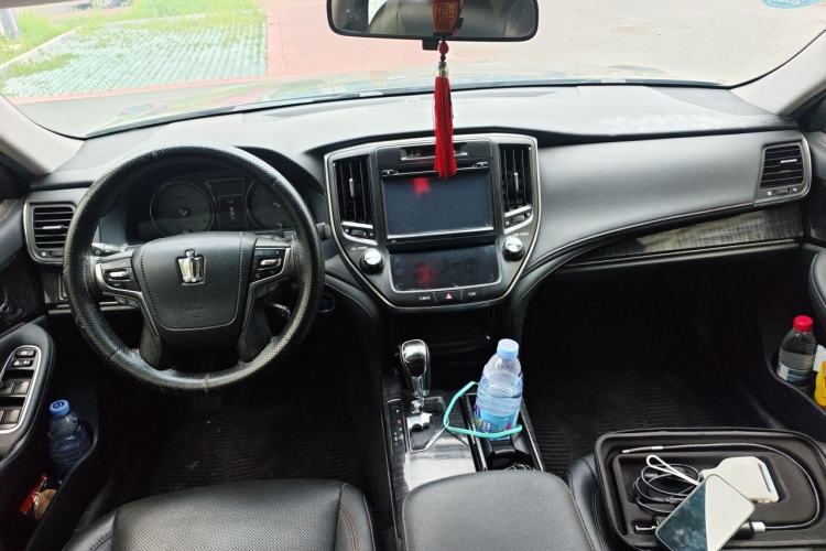 Used Toyota Crown 2015 2.0T Fashion Edition Center Console