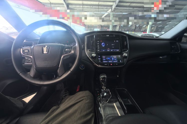 Used Toyota Crown 2015 2.0T Fashion Edition Center Console
