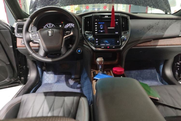 Used Toyota Crown 2015 2.5L Smart Edition Center Console