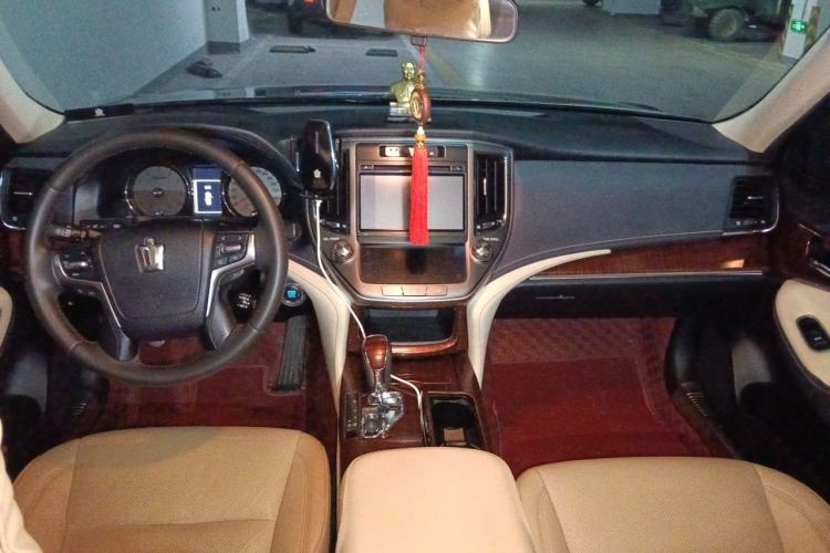 Used Toyota Crown 2015 2.0T Fashion Edition Center Console