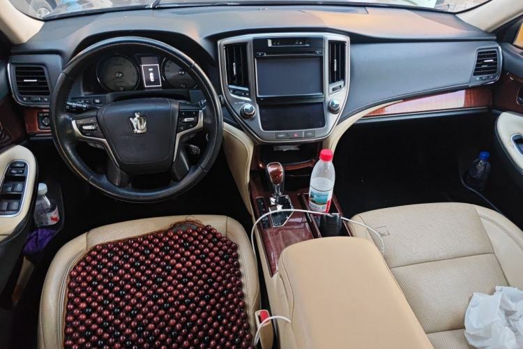 Used Toyota Crown 2015 2.0T Fashion Edition Center Console