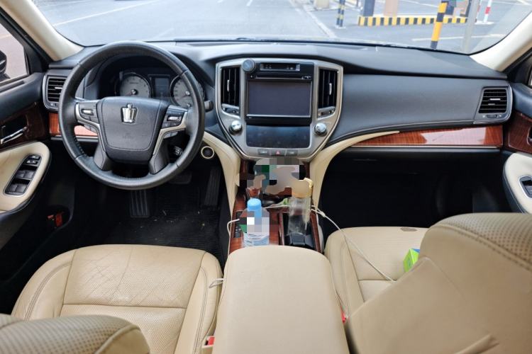 Used Toyota Crown 2015 2.5L Smart Edition Center Console