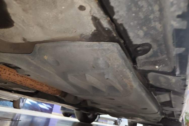 Used Toyota Crown 2015 2.0T Fashion Edition Chassis Front Left