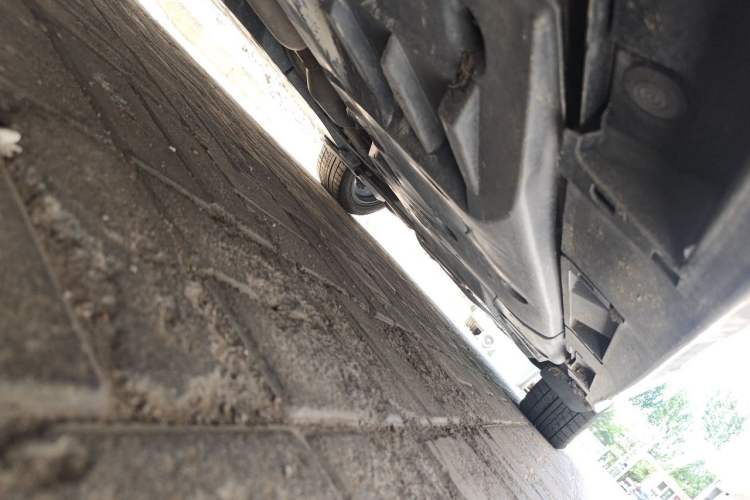Used Toyota Crown 2015 2.0T Fashion Edition Chassis Front Left