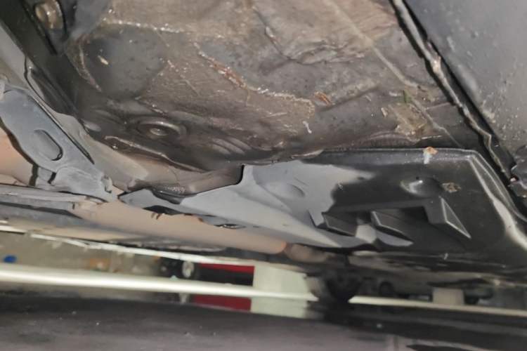 Used Toyota Crown 2015 2.0T Fashion Edition Chassis Front Left
